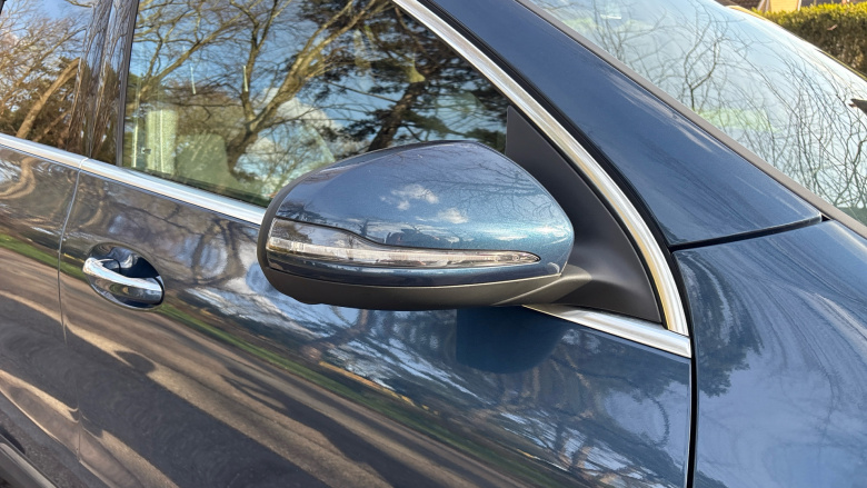 Mercedes-Benz GLA 180 AMG Line Premium 5dr Auto Petrol Hatchback